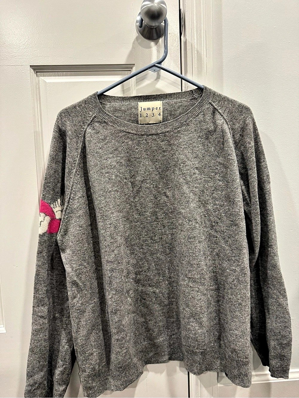 Jumper 1234 Gray Graphic Sleeve Sweater